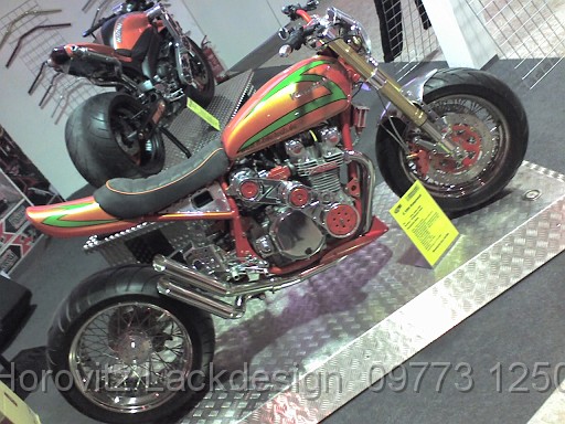 AirbrushHorovitz (21).jpg