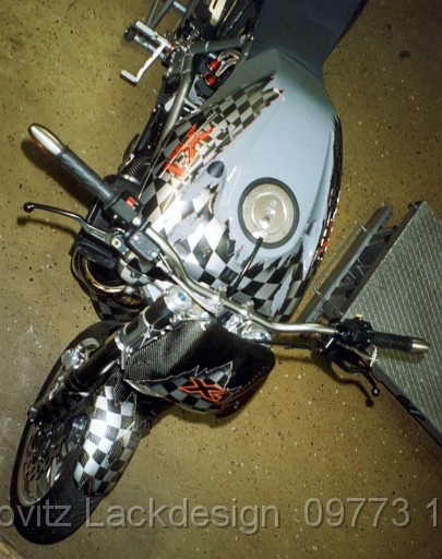 BikeHorovitz (12).bmp