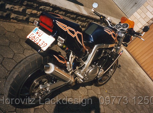 BikeHorovitz (27).bmp